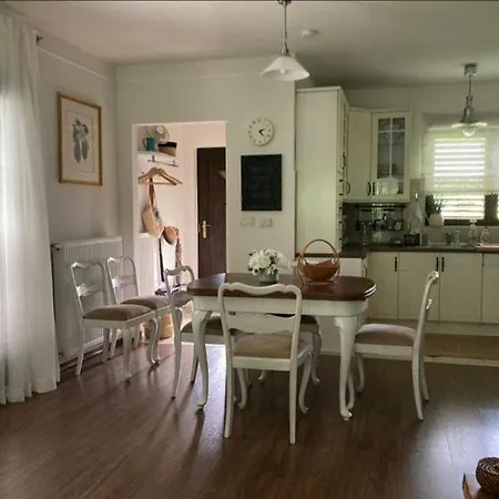 Weber Ferienhaus *