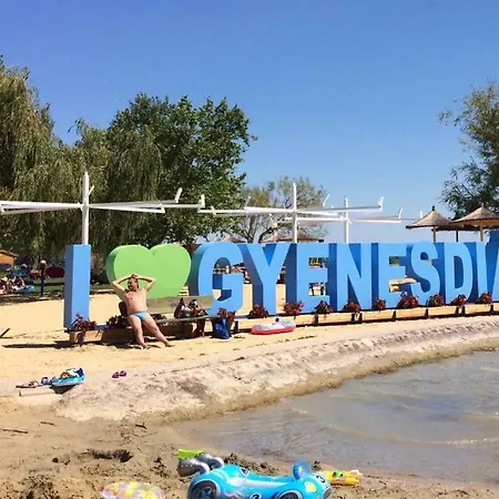 Nyaraló Wéber Gyenesdiás